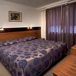 Forum - Free Parking For Cars Hotel 3*