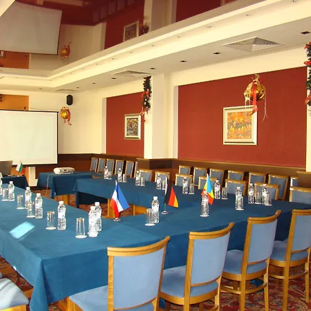 Forum - Free Parking For Cars