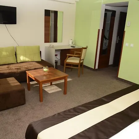 Forum - Free Parking Hotel