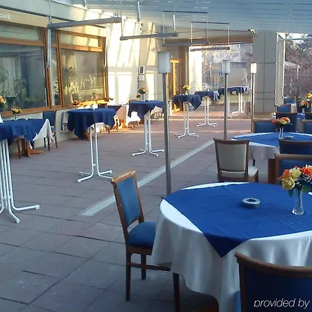 Hotel Forum - Free Parking For Cars Sofia