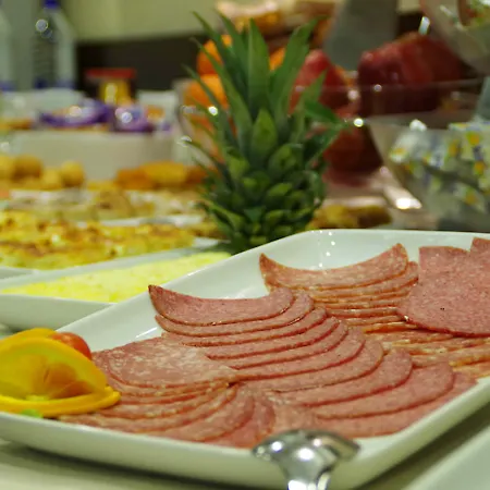 Forum - Free Parking For Cars 酒店 3*