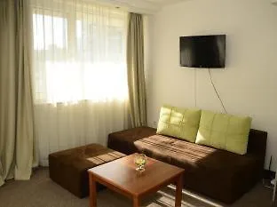 Forum - Free Parking For Cars Hotel