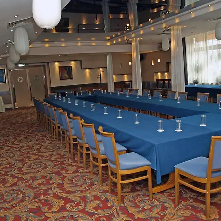 Hotel Forum - Free Parking For Cars Sofía