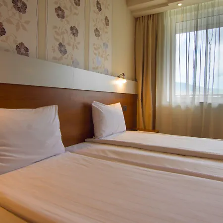 Forum - Free Parking For Cars Hotel Sofia