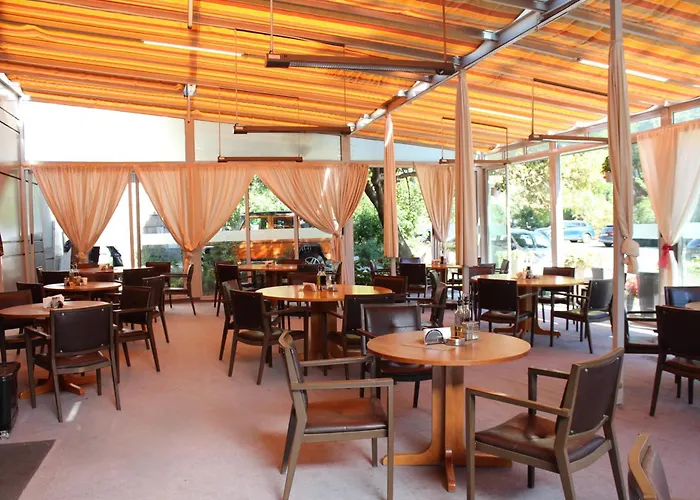 מלון Forum - Free Parking For Cars