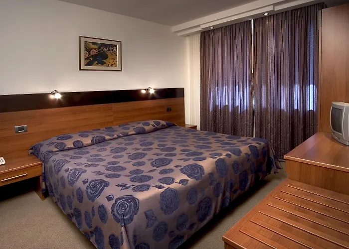 Forum - Free Parking For Cars Hotel 3*