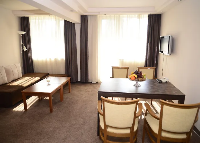 Forum - Free Parking For Cars 3* סופיה