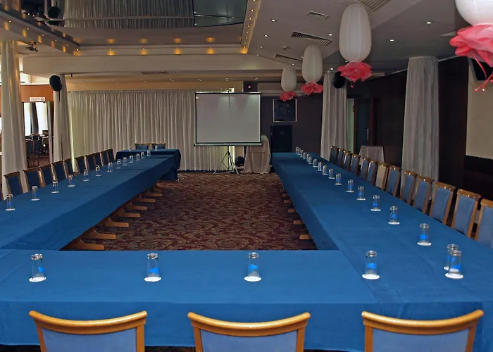 Forum - Free Parking For Cars