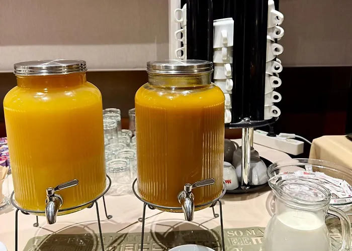 Forum - Free Parking For Cars Hotel