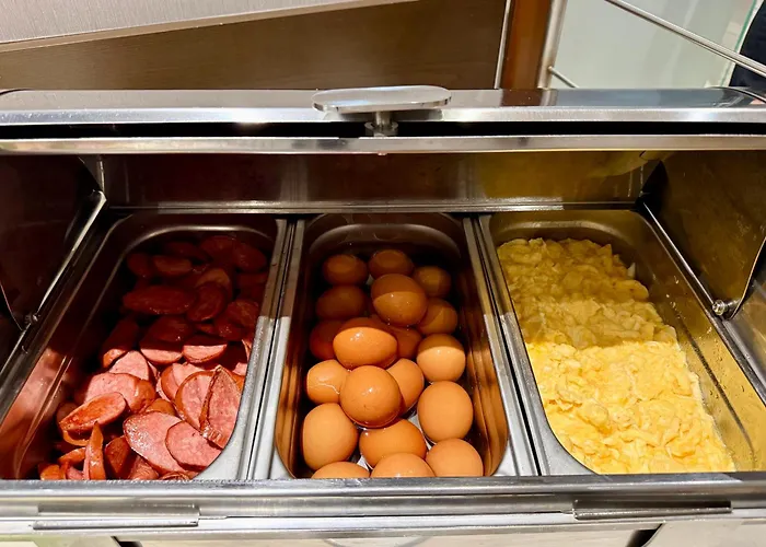 Forum - Free Parking For Cars 3* סופיה