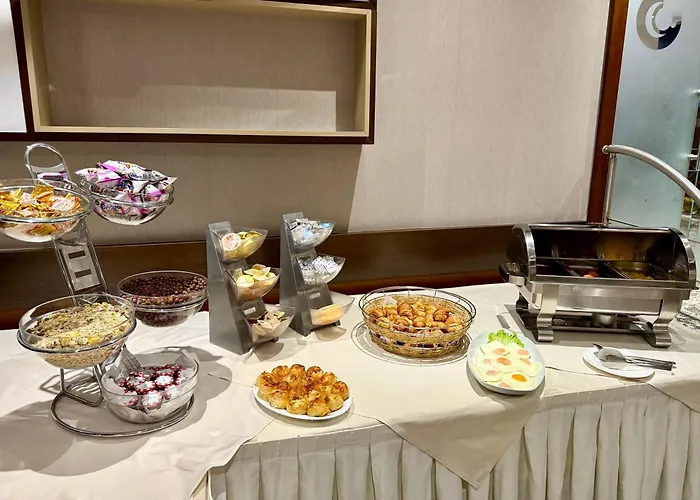 Forum - Free Parking For Cars Hotel