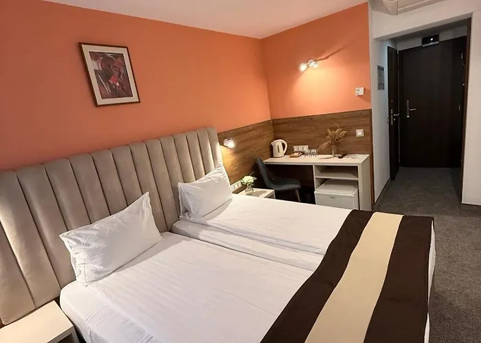 Hotel Forum - Free Parking For Cars Sofía