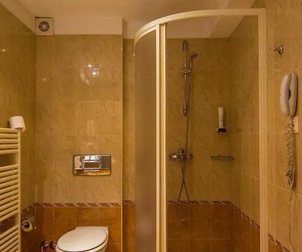 מלון Forum - Free Parking For Cars סופיה