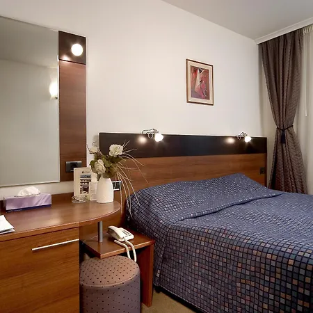 Forum - Free Parking Hotel 3*