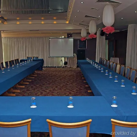 Forum - Free Parking 3* Sofia