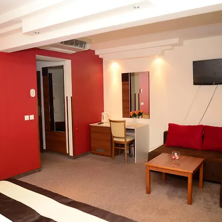 Forum - Free Parking 3*